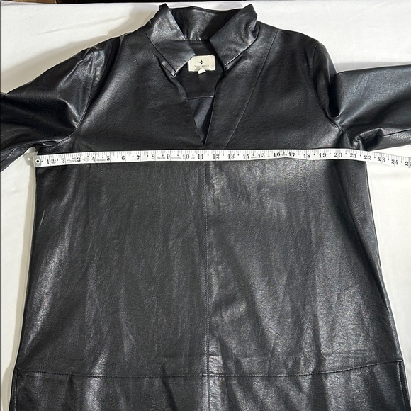 TUCKERNUCK Black Faux Leather Margot Top ~ L - Picture 6 of 14